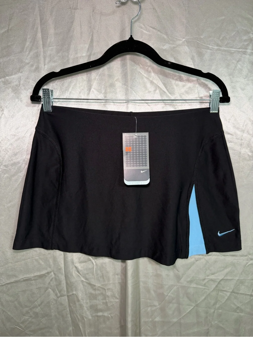 Nike Y2K Dry Fit Womens Tennis Skirt NWT Athletic Running Size Medium